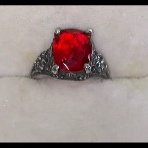 Vintage Garnet Ring